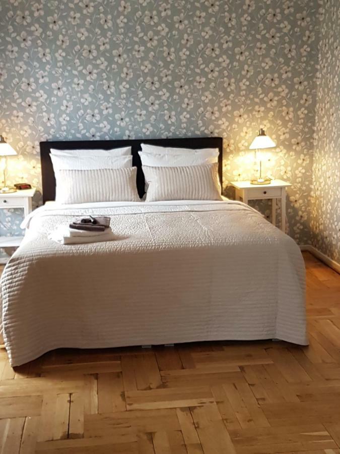 Bed And Breakfast Loft24 Heerlen Eksteriør bilde